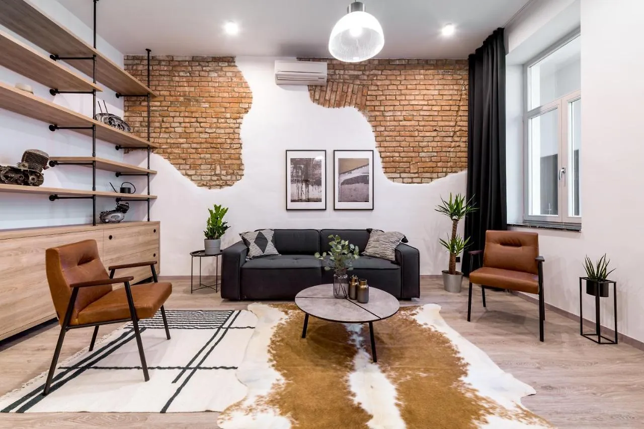 Apartmanovy Dum U Tomana Brno Hotel